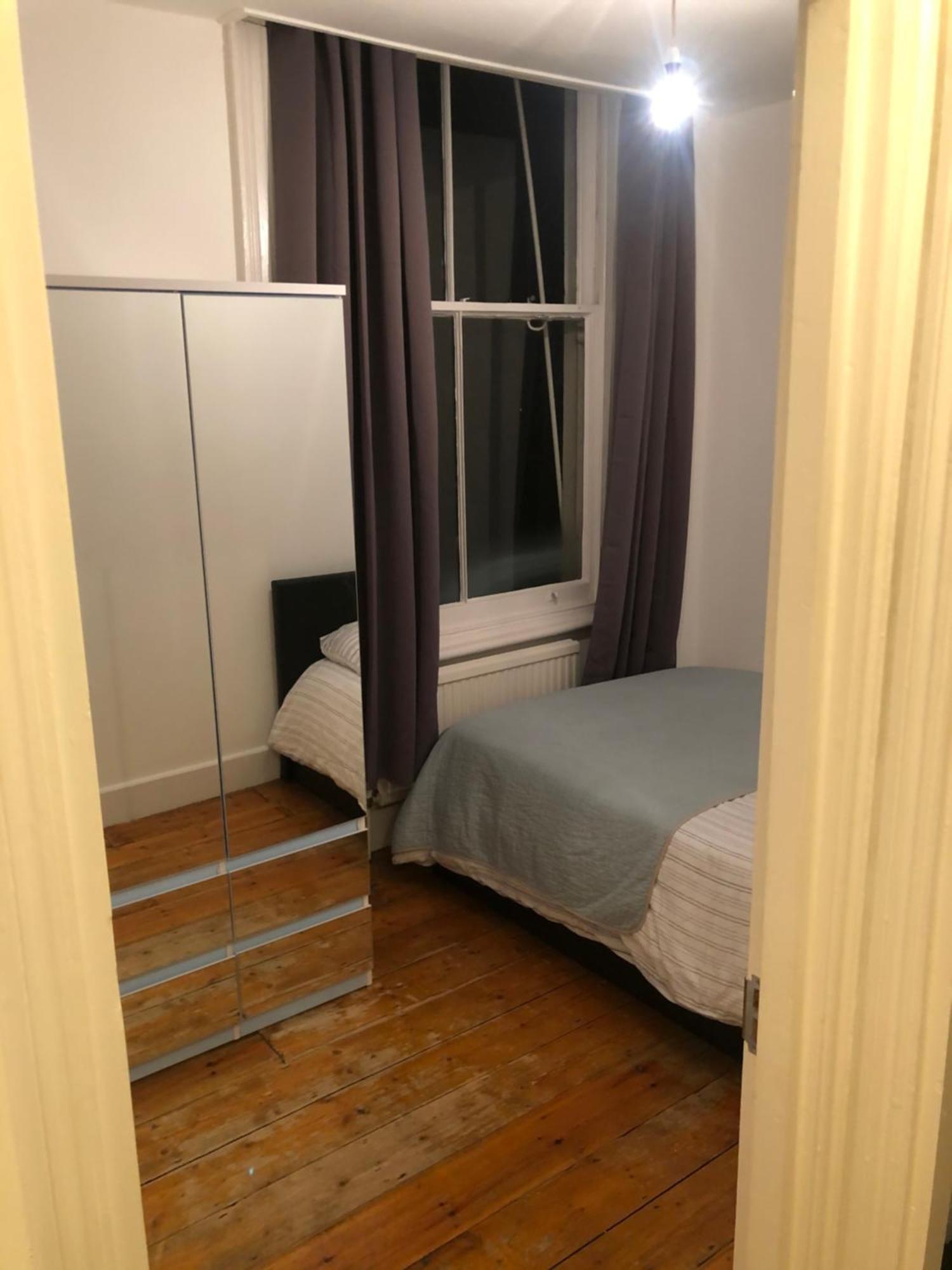 Cosy Double In West Kensington Quarto em Acomodações Particulares